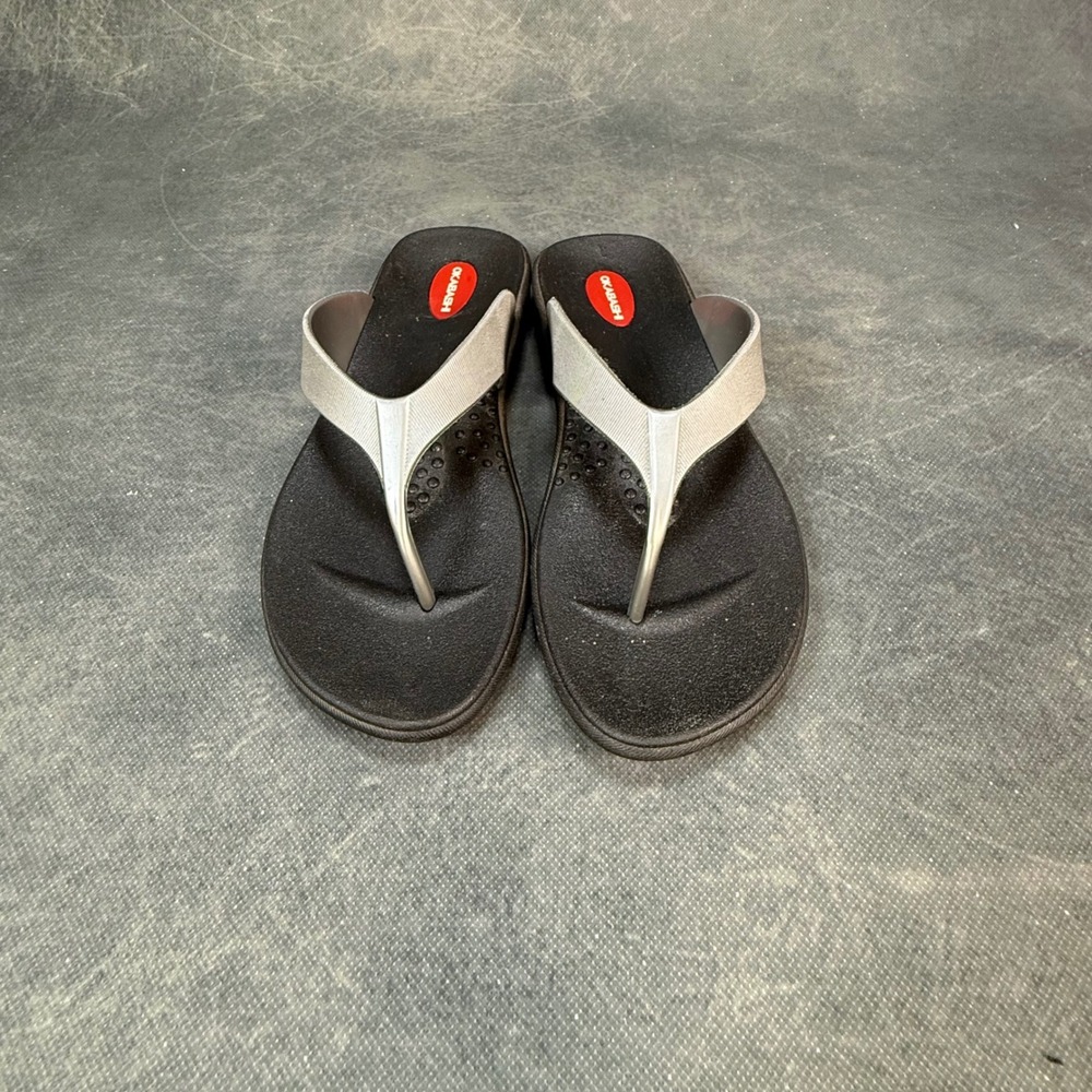 Okabashi Womens Flip Flops Sandals Black Silver Comfort Size M/L
